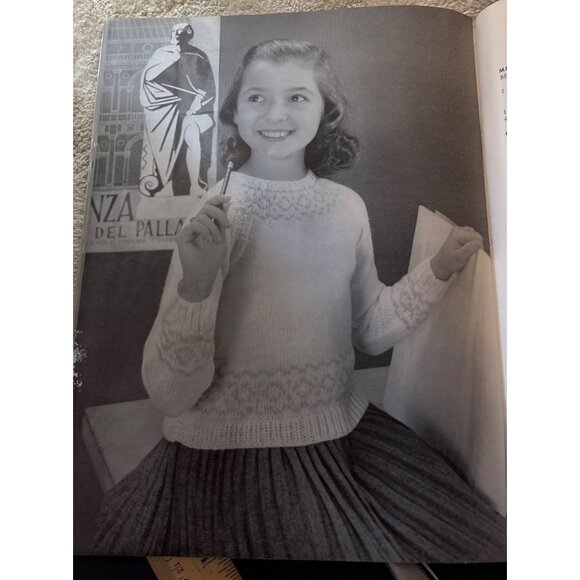 Bernat Knitting Pattern Book Knits By Mirsa Of Italy Book #65 1960s Vintage - Picture 11 of 14